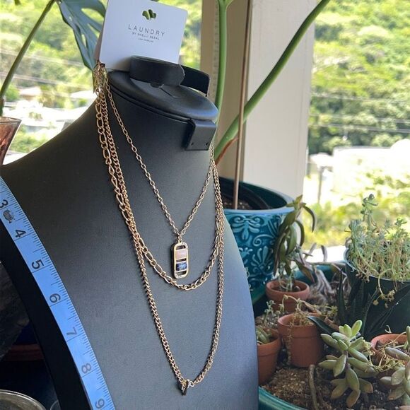 Gold # Layer NecklaveLAUNDRY Shelli Segal $18ea or Bundle 3/$30 - Picture 1 of 7